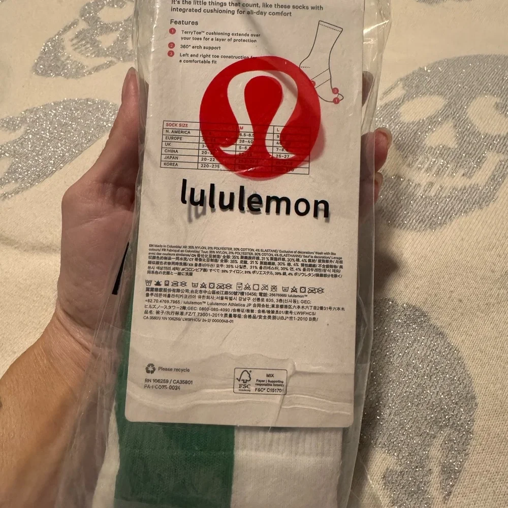 lululemon athletica daily essentials White and Green Crew Socks - Picture 2 of 2